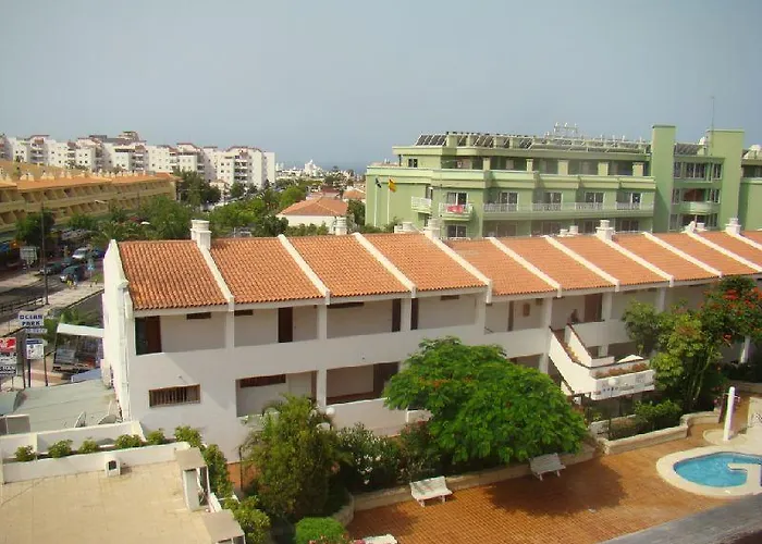 海景花园公寓 * 阿德耶